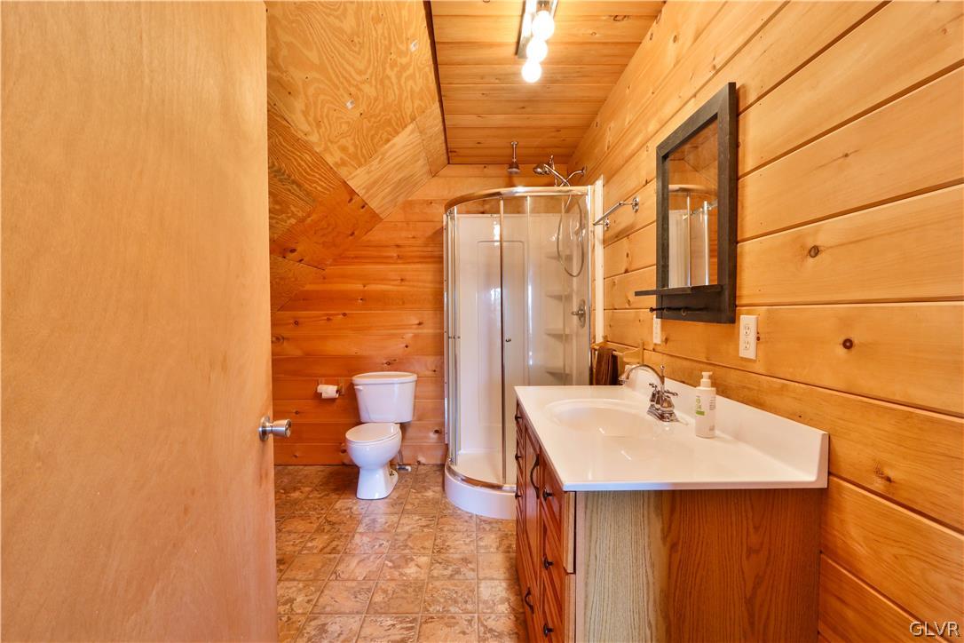1090 Myrtle Road Walnutport, PA 18088 - Photo 21 of 43 Gallery Image 21