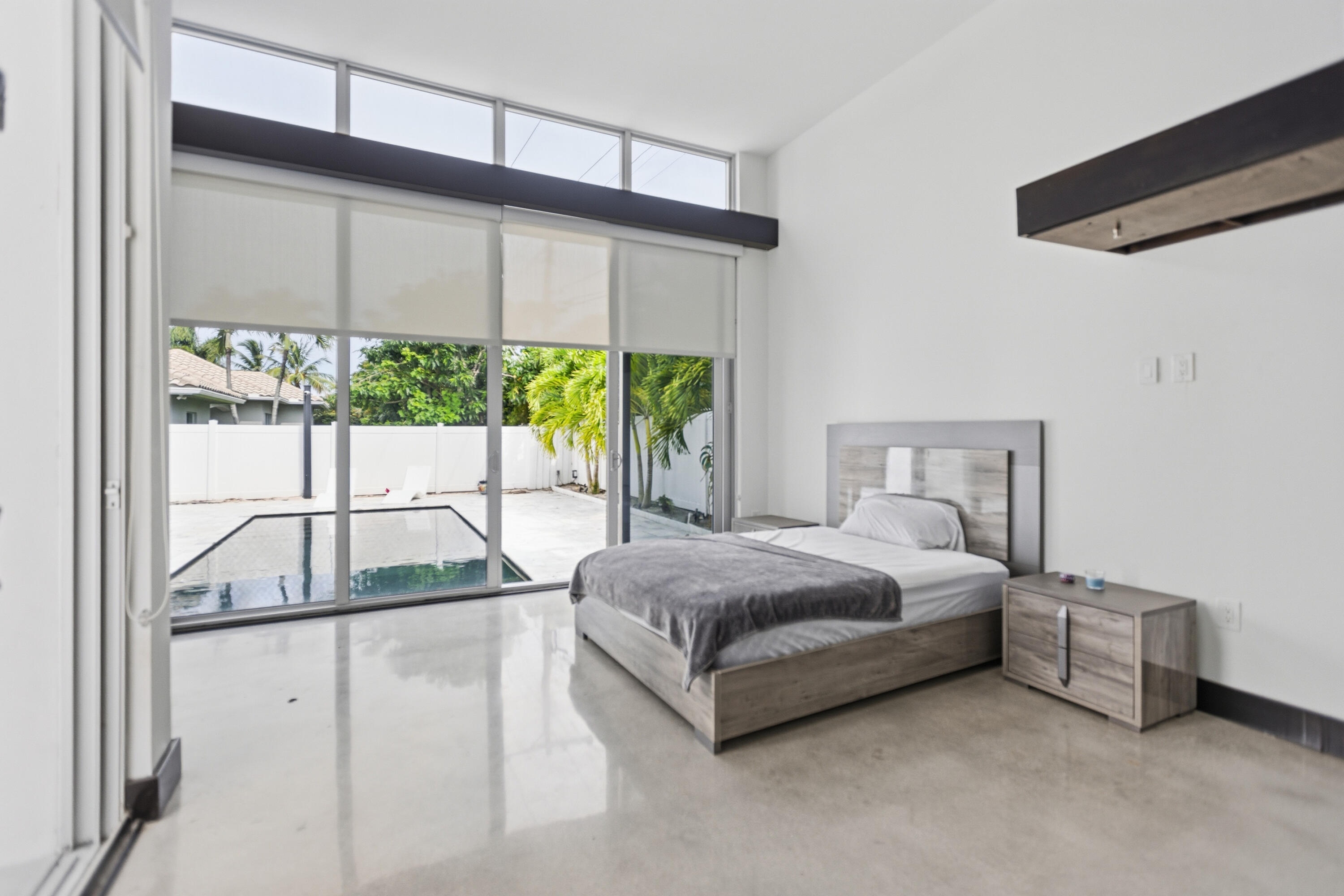 284 Northeast 7th Street Boca Raton, FL 33432 - Photo 55 of 56 284 NE 7th Street-0759