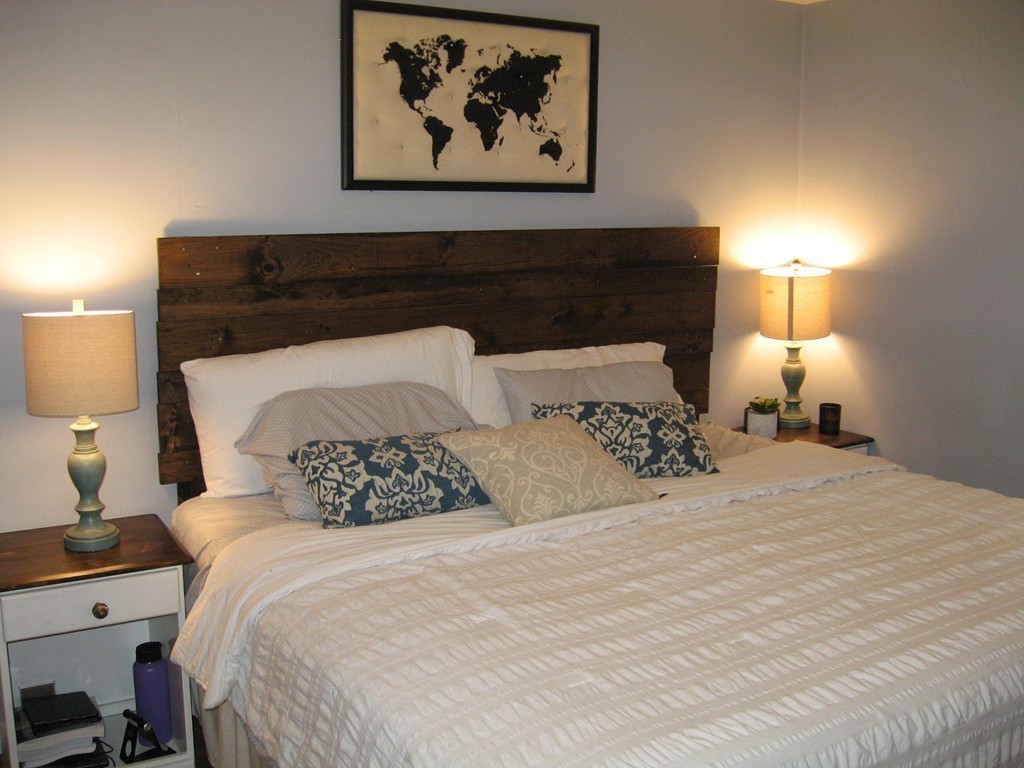 59 Mayflower Road Springfield, MA 01118 - Photo 14 of 27 a bedroom with a bed and a lamp on dresser