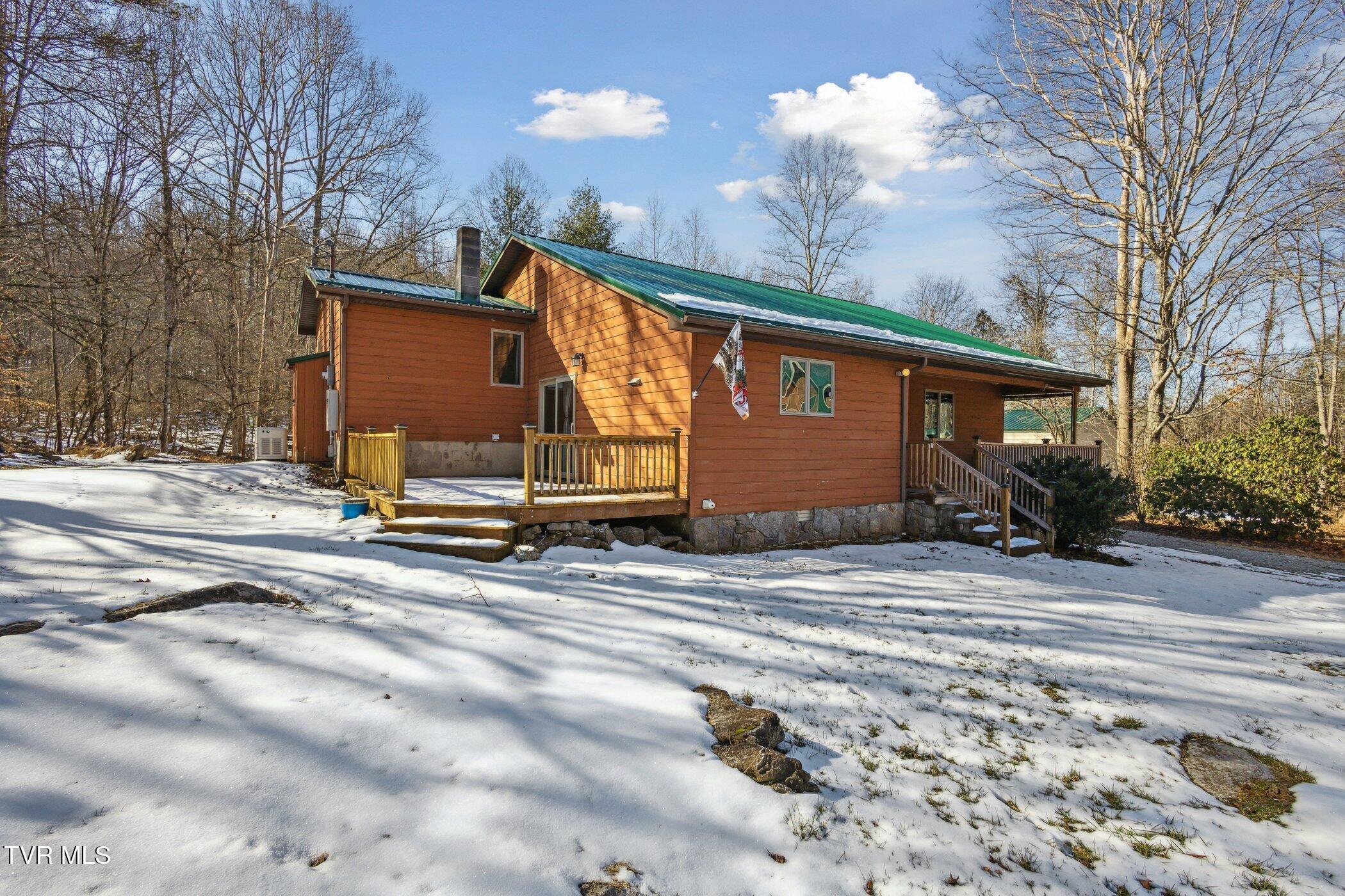 3159 Red Hill Road Gate City, VA 24251 - Photo 2 of 49 3159-Red-Hill-Rd-Gate-City-VA-24251-Wind