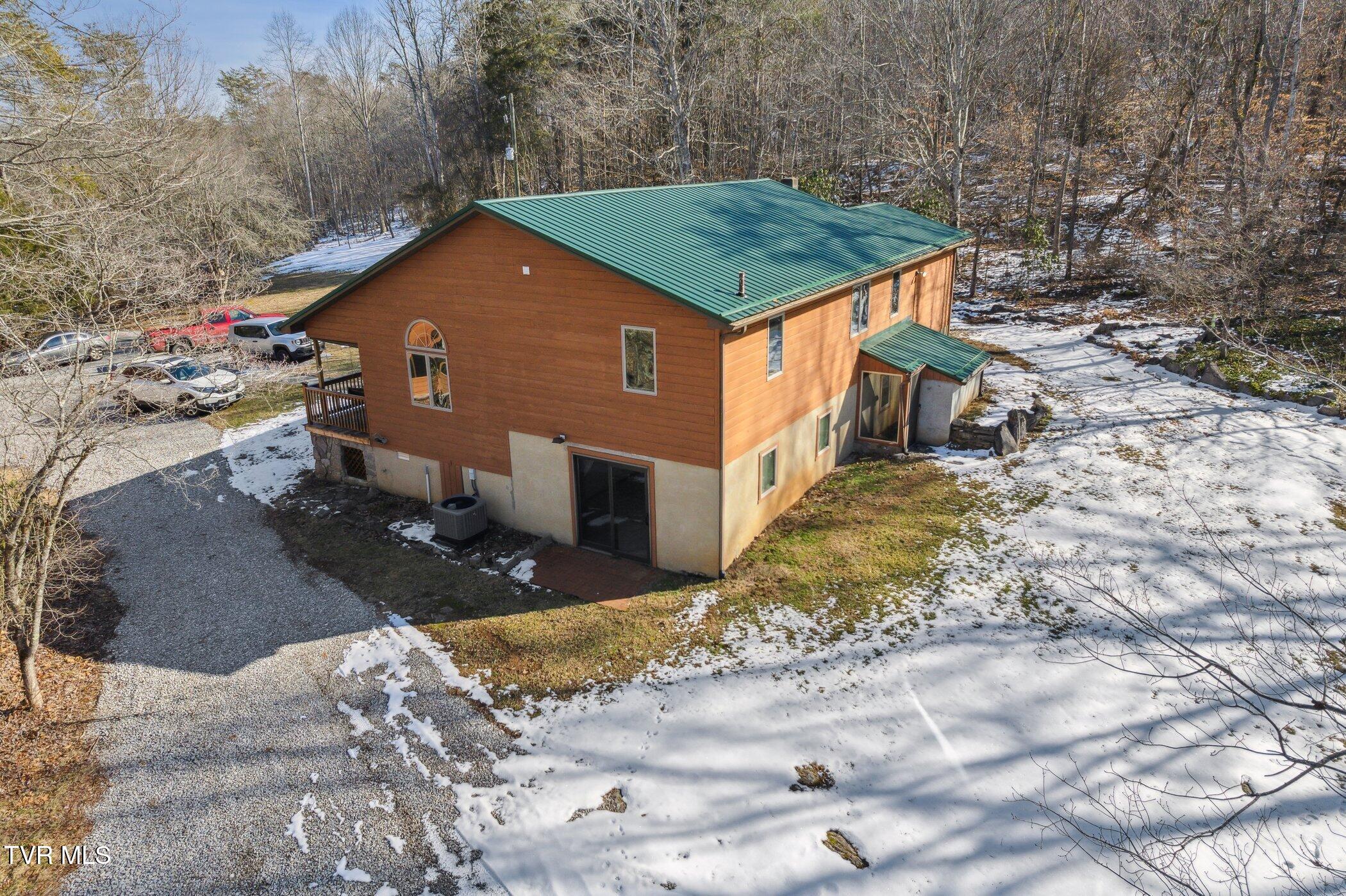 3159 Red Hill Road Gate City, VA 24251 - Photo 6 of 49 3159-Red-Hill-Rd-Gate-City-VA-24251-Wind