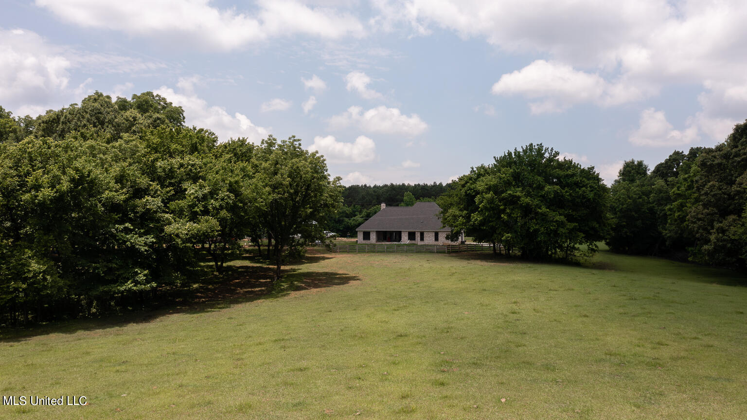 1000 Hawkins Road Courtland, MS 38620 - Photo 13 of 64 Exterior (12)