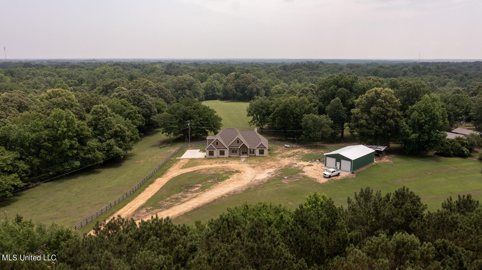 1000 Hawkins Road Courtland, MS 38620 - Photo 2 of 64 Exterior (1)