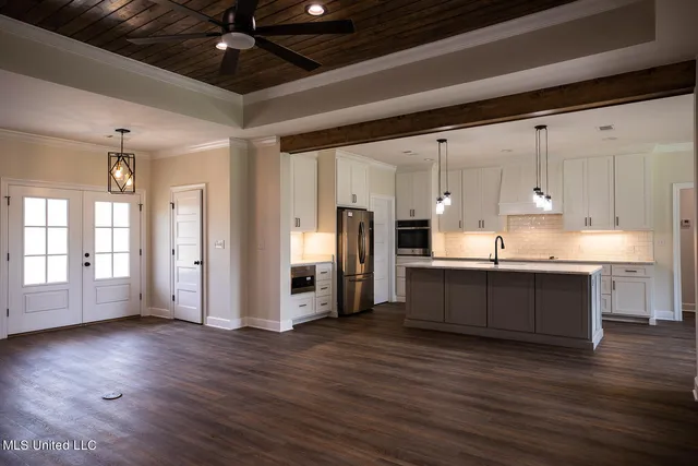 $795,000 | 1000 Hawkins Road, Courtland, MS 38620