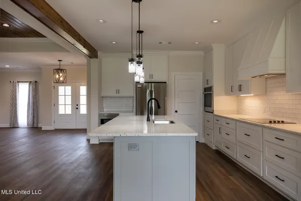 $795,000 | 1000 Hawkins Road, Courtland, MS 38620