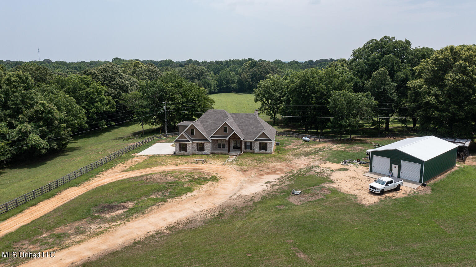1000 Hawkins Road Courtland, MS 38620 - Photo 3 of 64 Exterior (2)