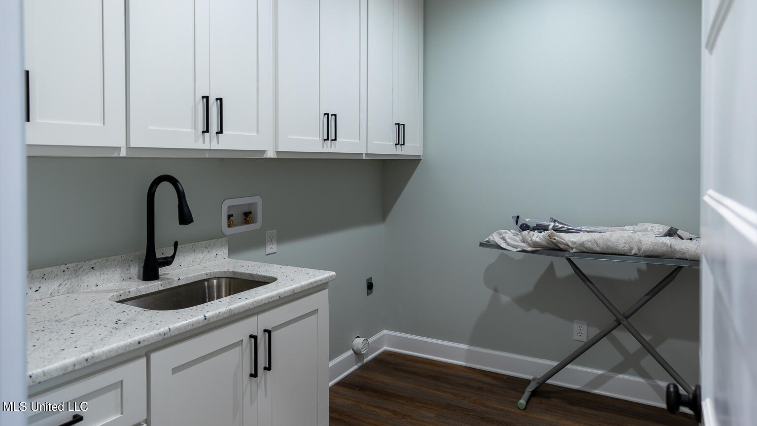 1000 Hawkins Road Courtland, MS 38620 - Photo 33 of 64 Interior (13)