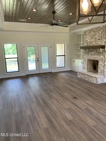 $795,000 | 1000 Hawkins Road, Courtland, MS 38620