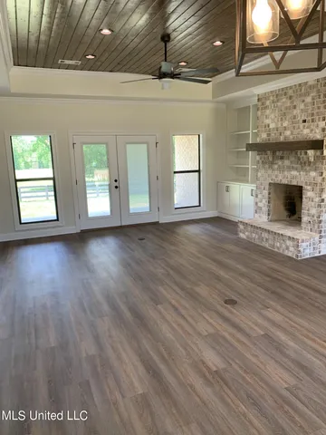 $795,000 | 1000 Hawkins Road, Courtland, MS 38620