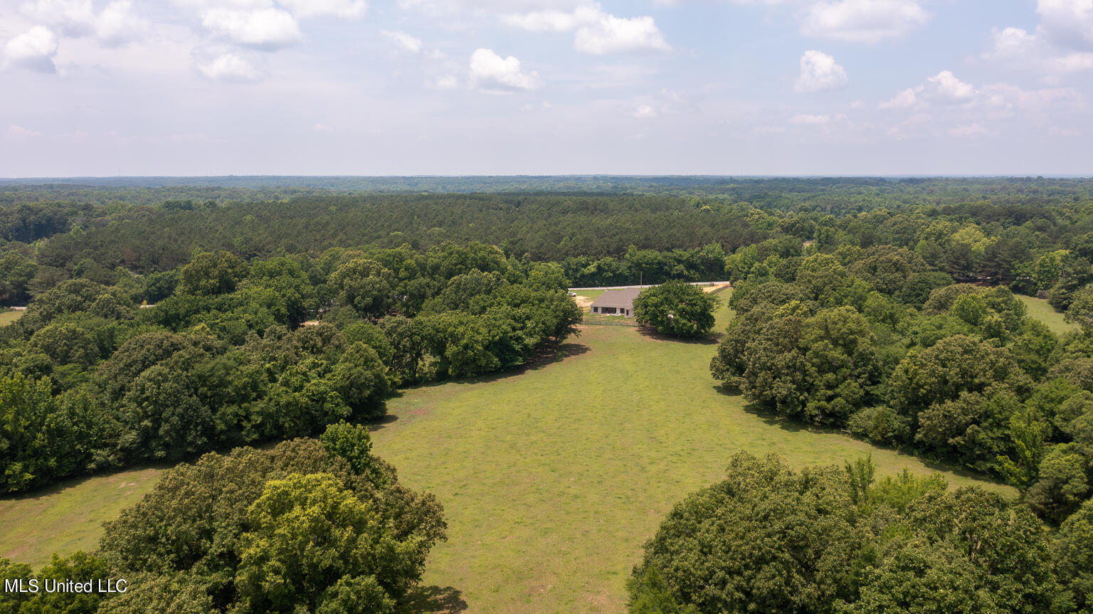 1000 Hawkins Road Courtland, MS 38620 - Photo 6 of 64 Exterior (5)