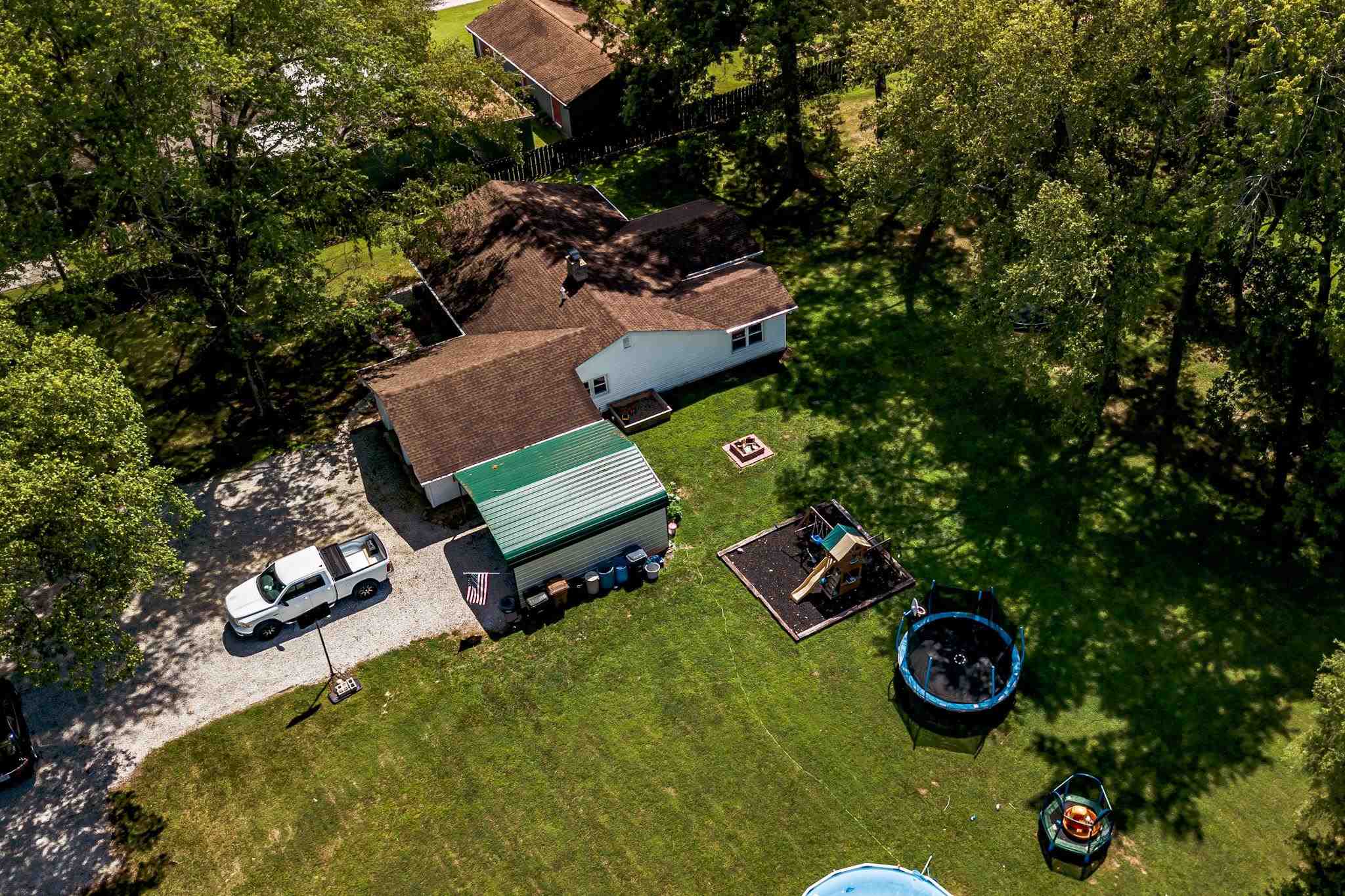 8169 St Johns Road Elberfeld, IN 47613 - Photo 6 of 26 Gallery Image 6