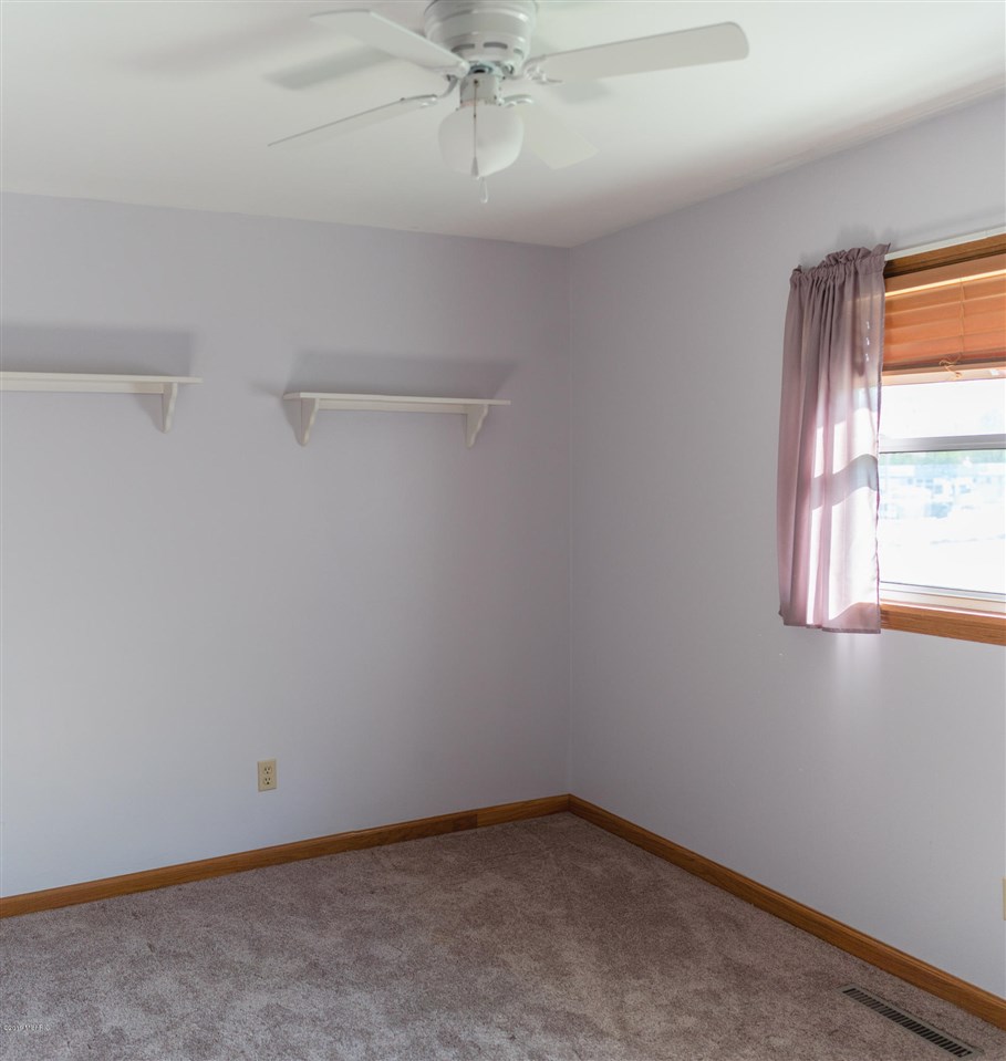 6051 Morgan Road Battle Creek, MI 49017 - Photo 14 of 35