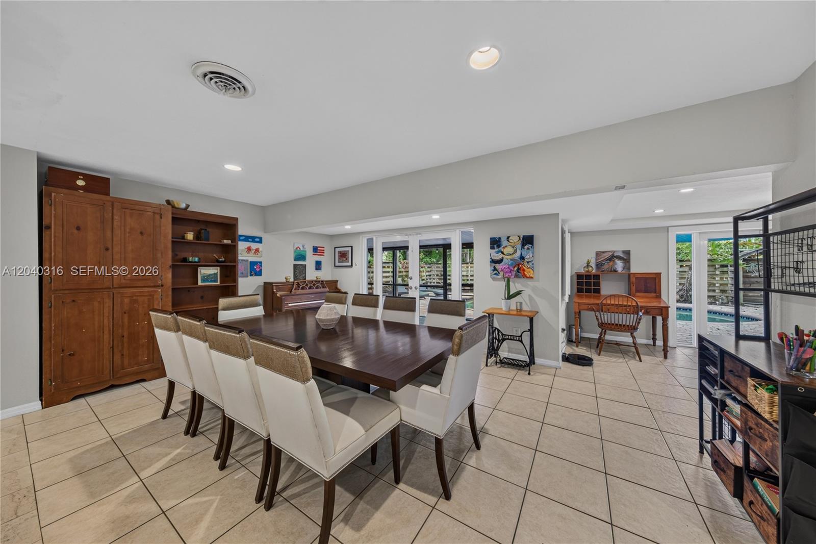 5300 Fillmore Street Hollywood, FL 33021 - Photo 13 of 44