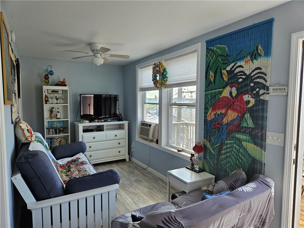 854 Matunuck Beach Road South Kingstown, RI 02879 - Photo 7 of 22