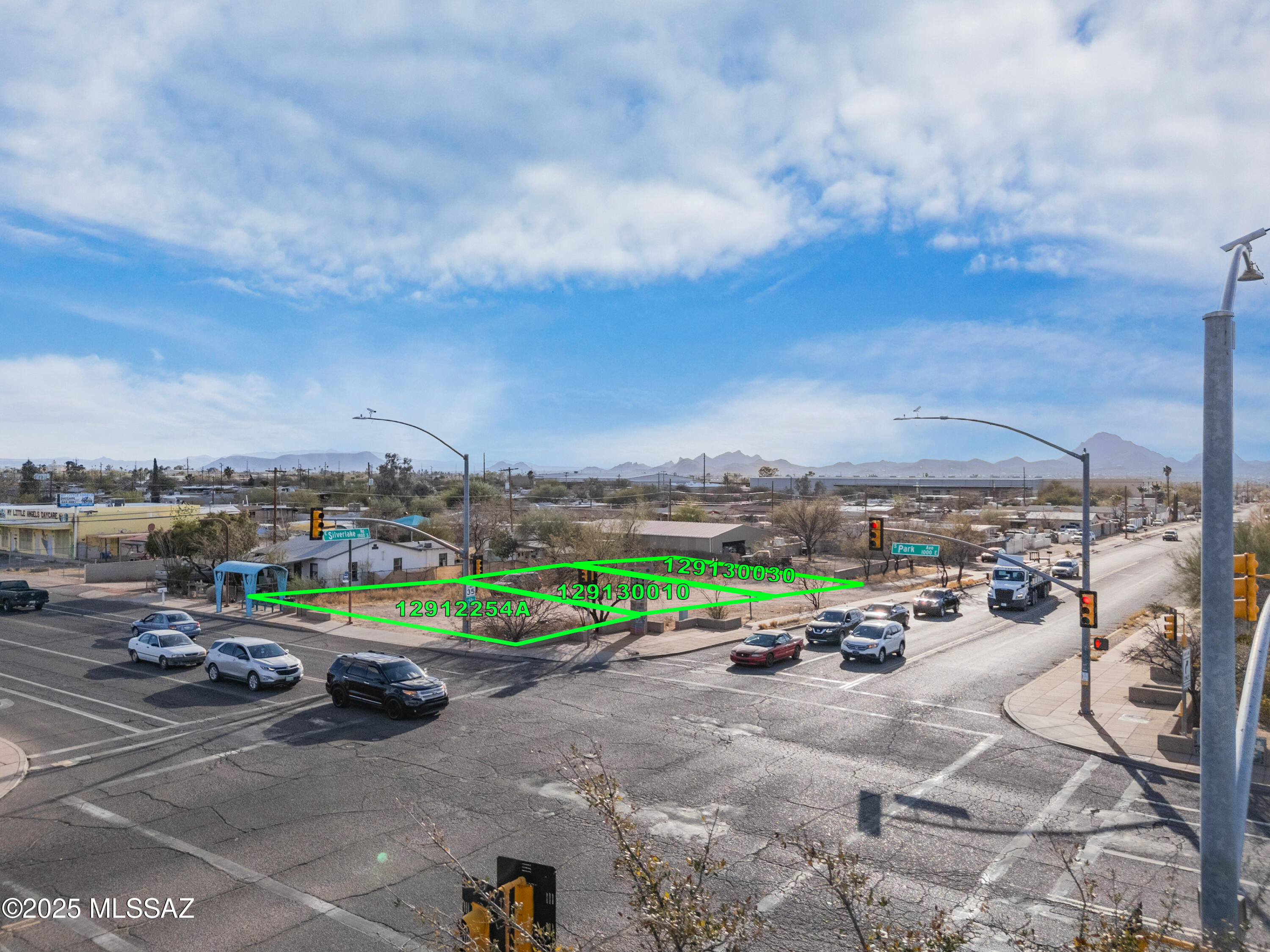 938 East Silverlake Road, Unit 1 Tucson, AZ 85713 - Photo 6 of 14