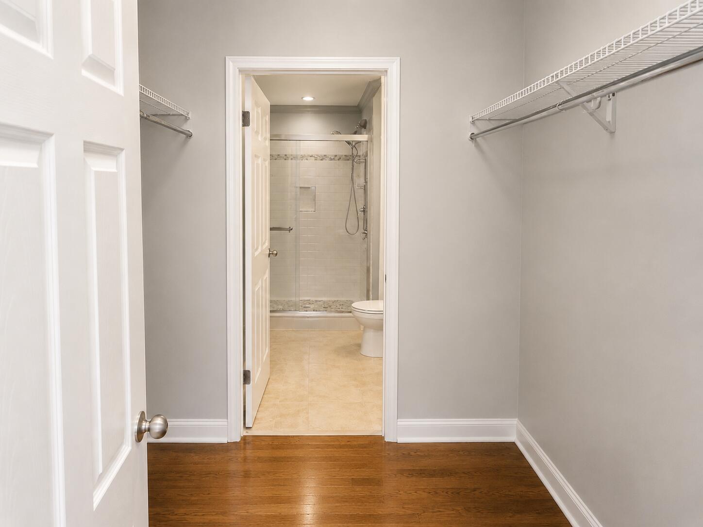 1131 Stringers Ridge Road, Unit 6B Chattanooga, TN 37405 - Photo 20 of 47 FA69CE88-2963-4840-BD9B-9529E4D78137