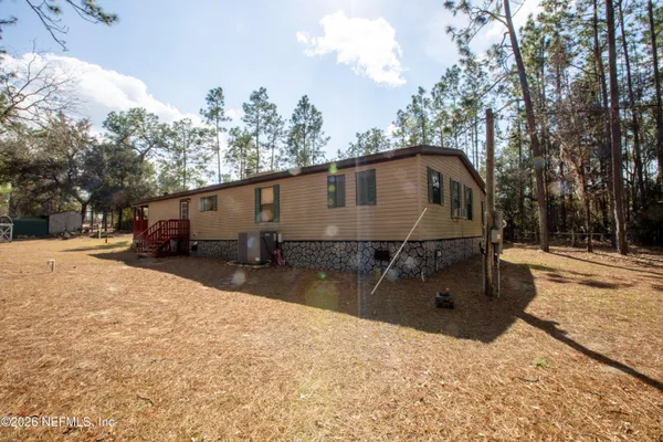 $310,000 | 110 Hill Top Loop, Hawthorne, FL 32640