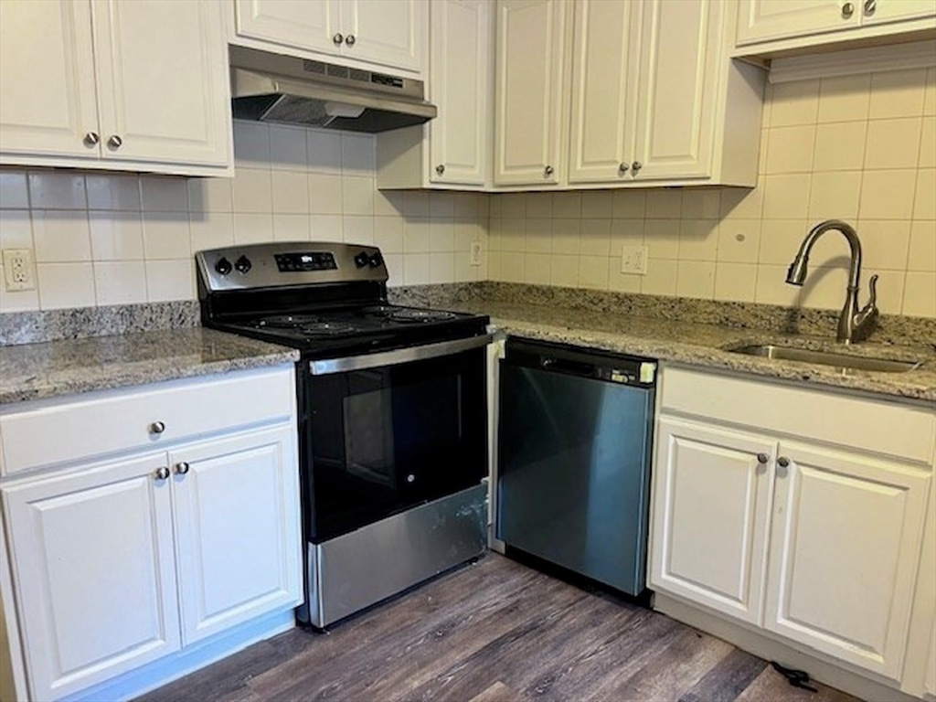 69 Nicholas Road, Unit B Framingham, MA 01701 - Photo 2 of 23 Gallery Image 2