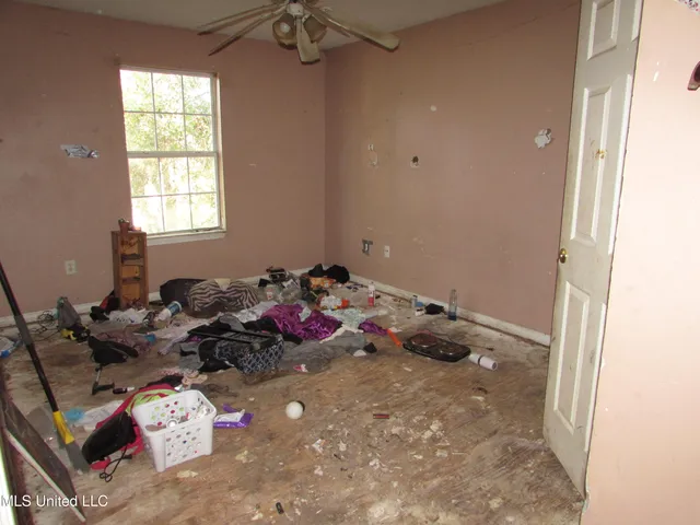 $198,000 | 930 Park View Place, Unit A & B, Gulfport, MS 39507