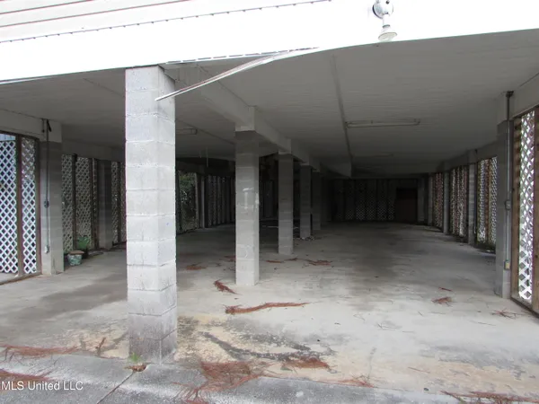 $198,000 | 930 Park View Place, Unit A & B, Gulfport, MS 39507