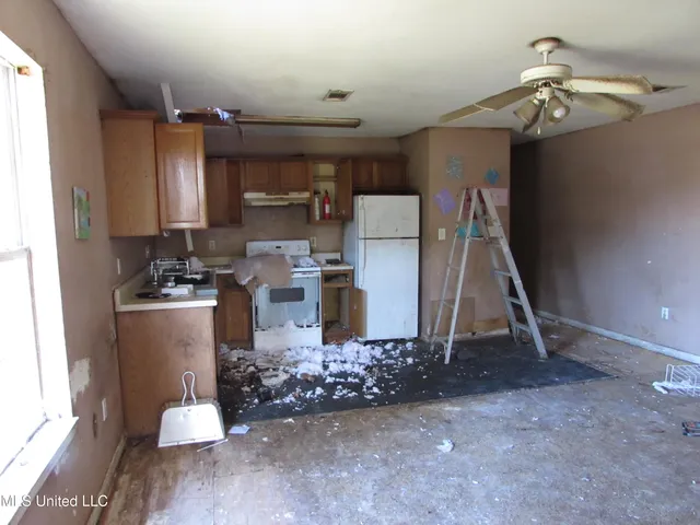 $198,000 | 930 Park View Place, Unit A & B, Gulfport, MS 39507