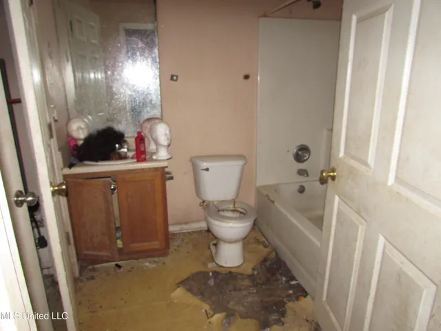 $198,000 | 930 Park View Place, Unit A & B, Gulfport, MS 39507