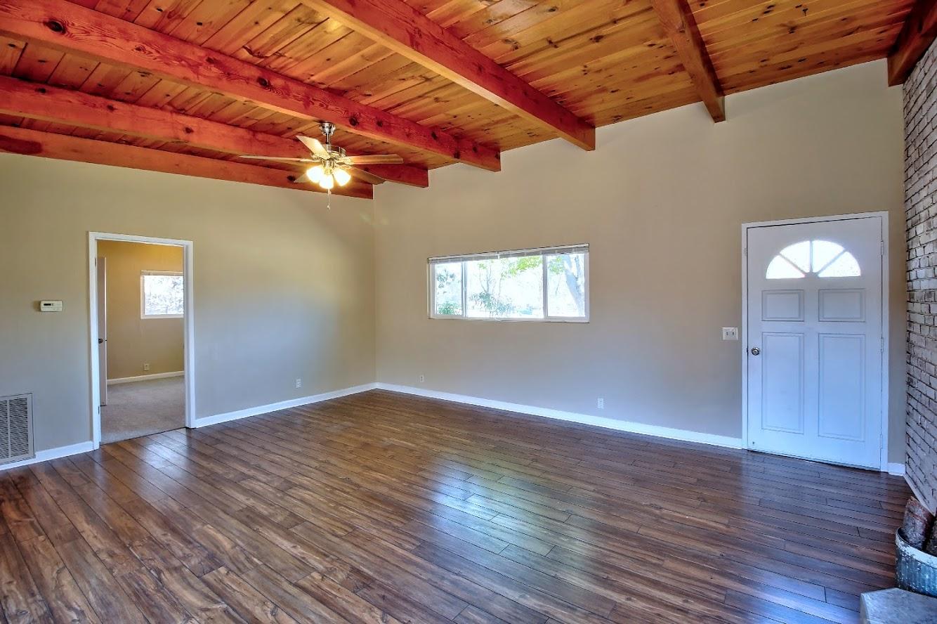 1351 Ridge Drive Redding, CA 96001 - Photo 6 of 35 IMG_6110_1_2_Balancer