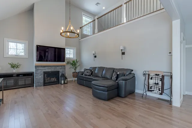 $1,199,000 | 22 Sunrise Circle, Auburn, NH 03032