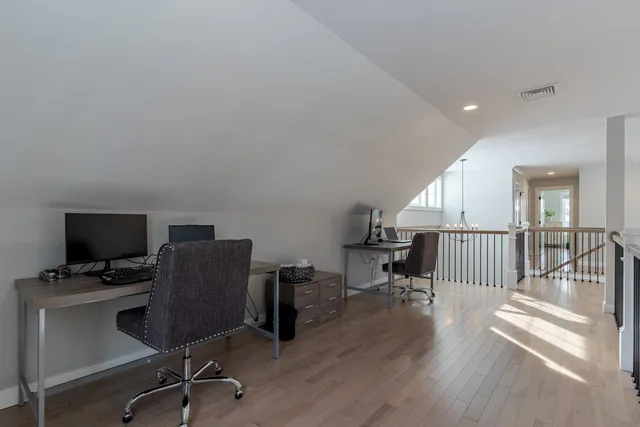 $1,199,000 | 22 Sunrise Circle, Auburn, NH 03032