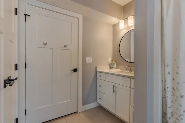 $1,199,000 | 22 Sunrise Circle, Auburn, NH 03032