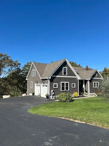 $1,199,000 | 22 Sunrise Circle, Auburn, NH 03032