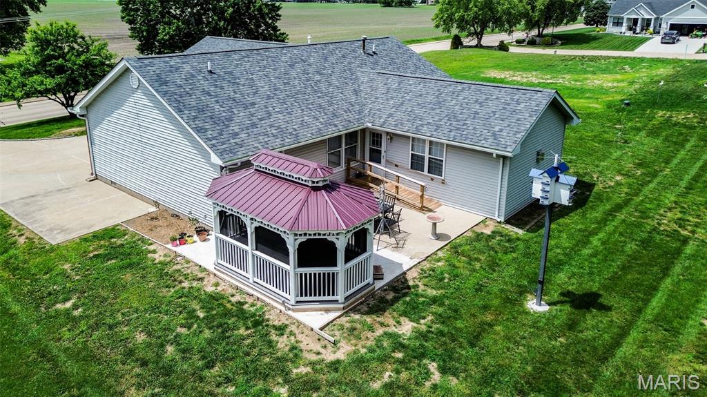 297 Maple Summit Road Jerseyville, IL 62052 - Photo 12 of 79