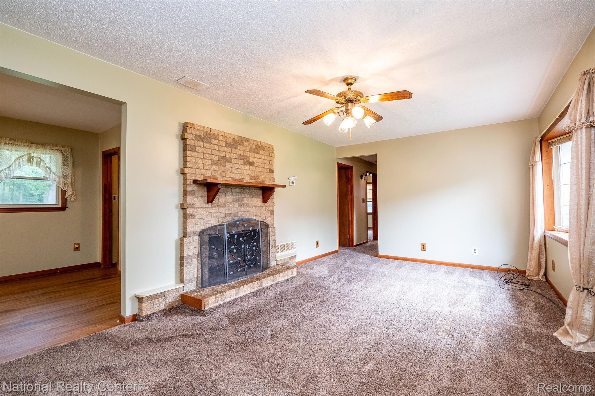 10625 Dewitt Road Belleville, MI 48111 - Photo 37 of 46 Gallery Image 37