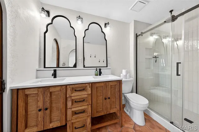 $285,000 | 11660 Mark Twain Lane, Bridgeton, MO 63044