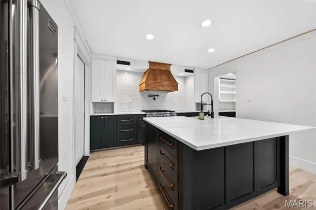 $285,000 | 11660 Mark Twain Lane, Bridgeton, MO 63044