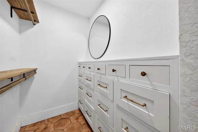 $285,000 | 11660 Mark Twain Lane, Bridgeton, MO 63044