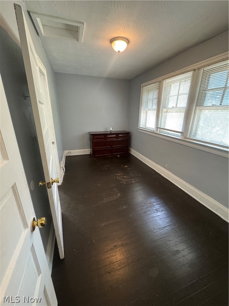 2707 Noble Road Cleveland Heights, OH 44121 - Photo 7 of 25 Gallery Image 7