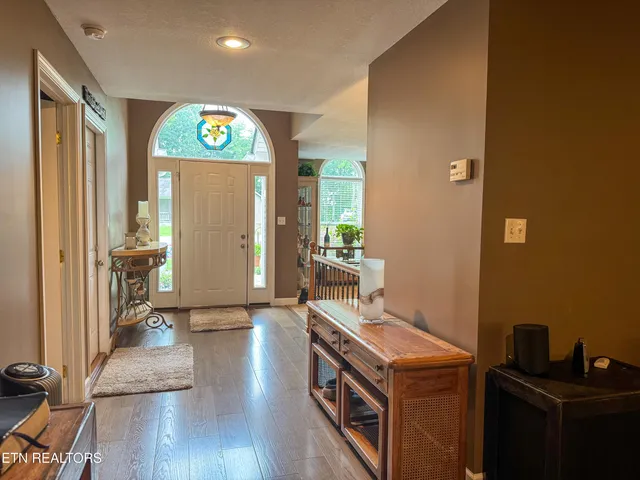 $349,000 | 160 Brady Lane, Oneida, TN 37841