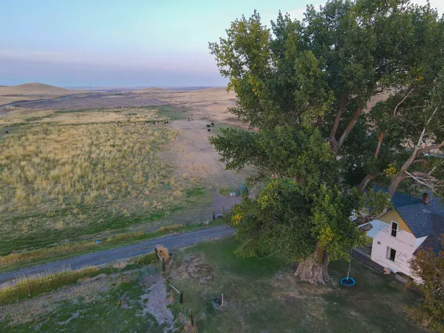 $619,000 | 16898 Mecklenburg Road North, Davenport, WA 99122