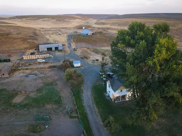 $619,000 | 16898 Mecklenburg Road North, Davenport, WA 99122