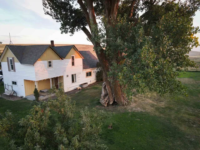 $619,000 | 16898 Mecklenburg Road North, Davenport, WA 99122