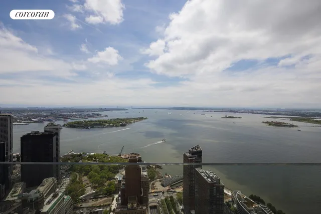 $1,900,000 | 50 West Street, Unit 18A | Financial District