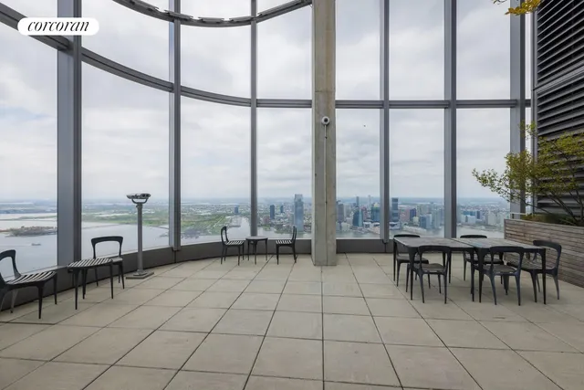 $1,900,000 | 50 West Street, Unit 18A | Financial District