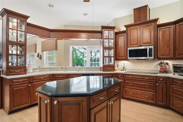 $575,000 | 7336 Royal Oak Drive, Spring Hill, FL 34607