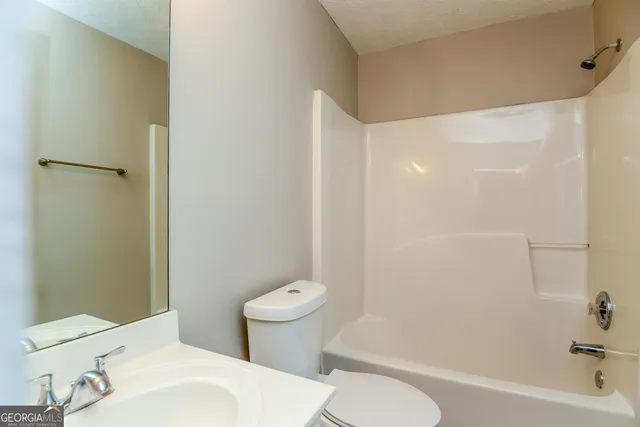 $1,795 | 1305 Sandybrook Court, Lithonia, GA 30058