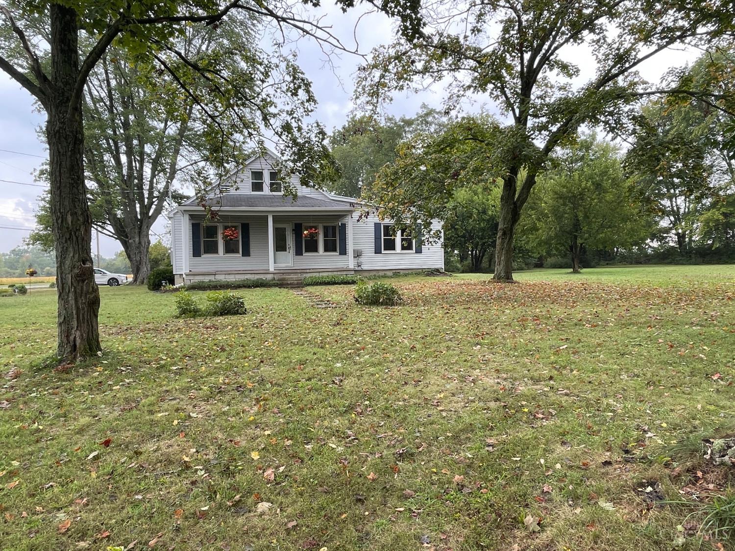 16 Adams Road Loveland, OH 45140 - Photo 1 of 23 Gallery Image 1