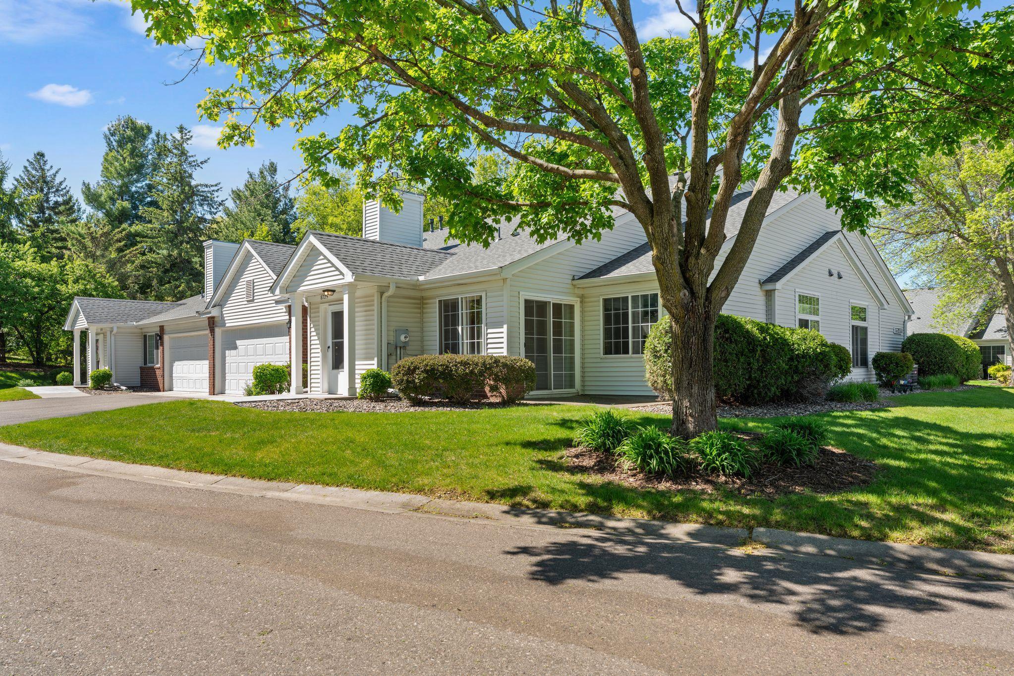 8725 Baxter Way, Unit 43 Inver Grove Heights, MN 55076 - Photo 2 of 19