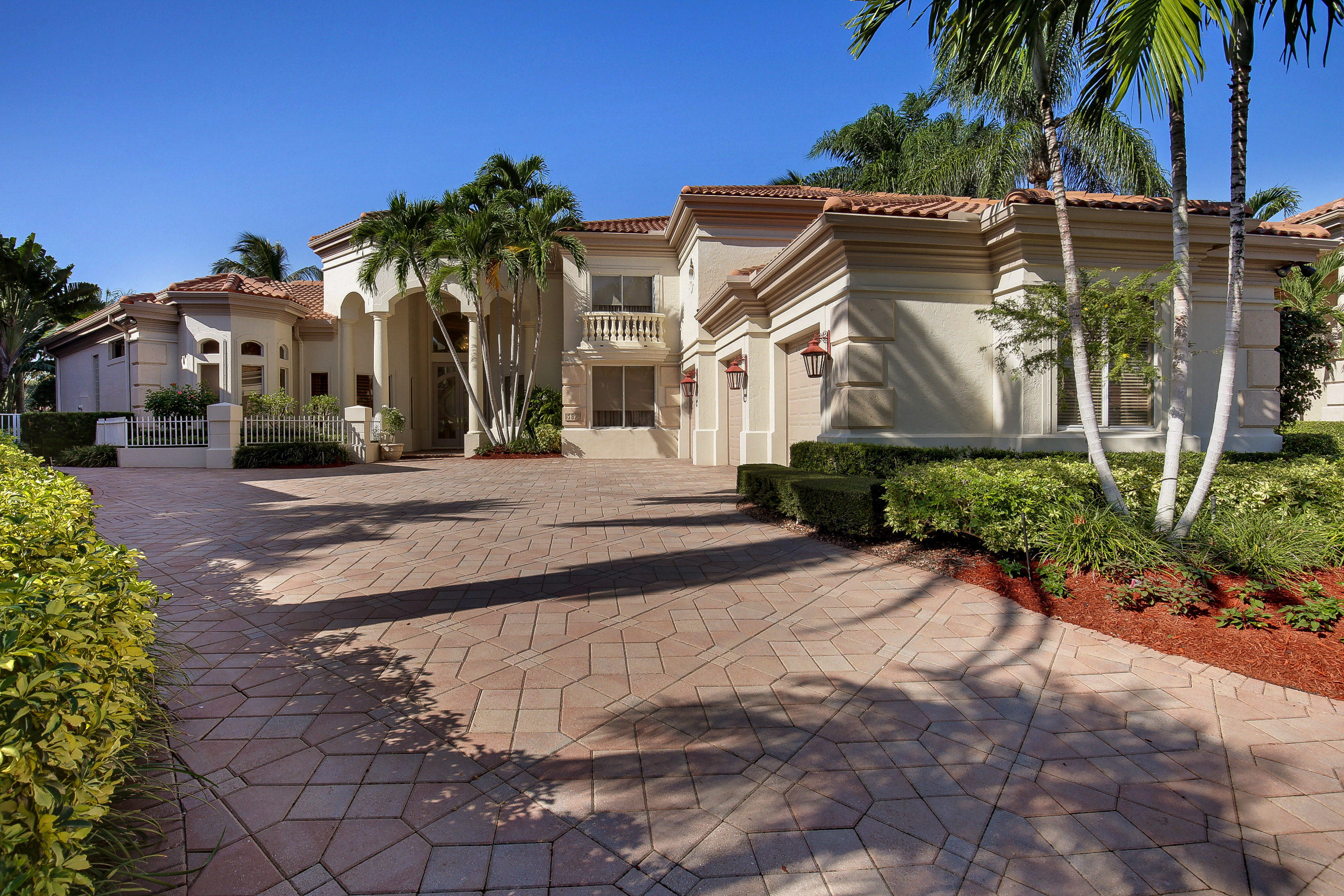 5871 Northwest 25th Court Boca Raton, FL 33496 - Photo 3 of 42 5871 NW 25th Ct Boca Raton FL-print-003-