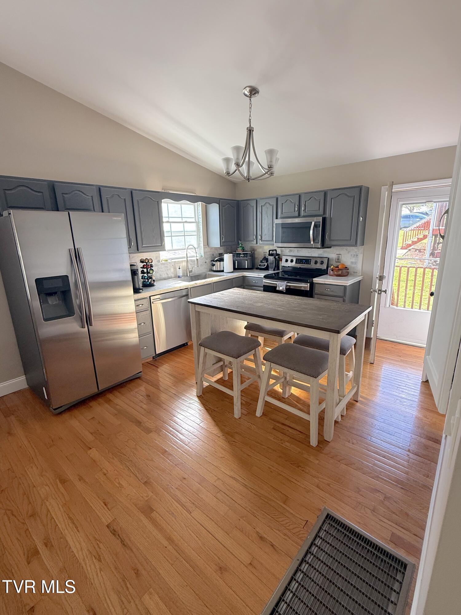 2912 Antioch Road, Unit 36 Johnson City, TN 37604 - Photo 6 of 13 IMG_3539