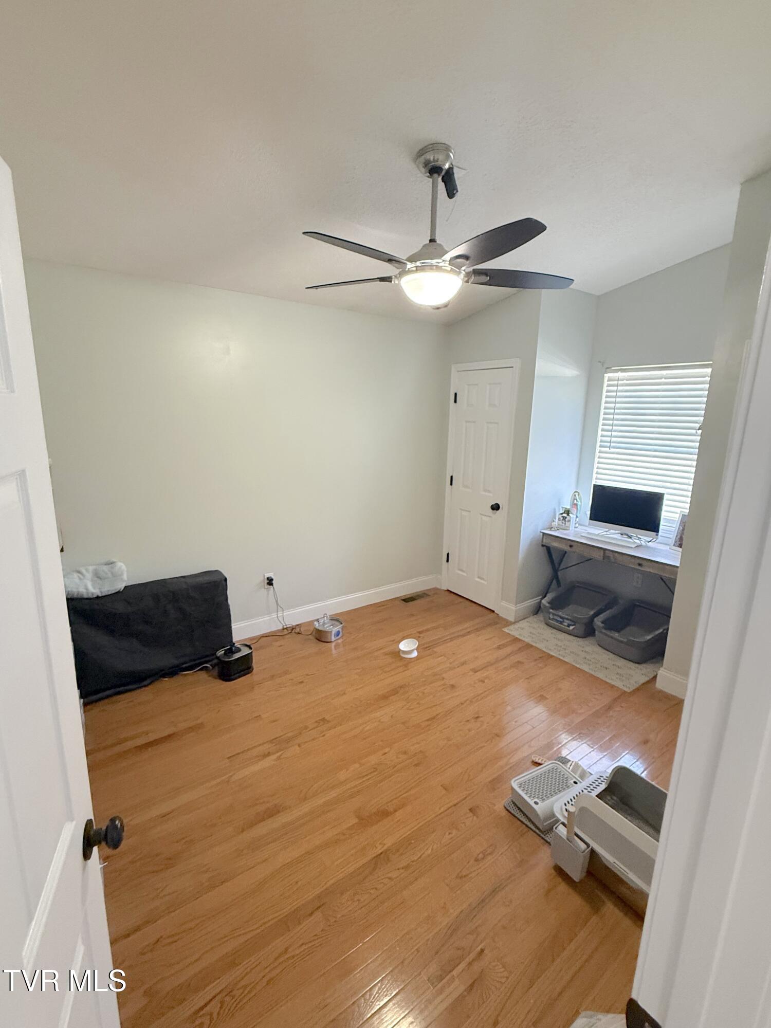 2912 Antioch Road, Unit 36 Johnson City, TN 37604 - Photo 8 of 13 IMG_3541